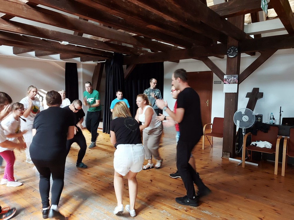 trashed-1698759931-img-20230921-wa0003